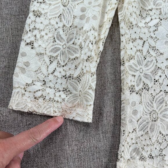 Vintage Fashion Magazine Lace Button-Up Blouse Women Small Off White Top - Picture 14 of 14
